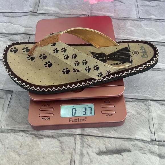 NWOT Calceo kitty thong flip flops sandals size 9.5 - Picture 9 of 9
